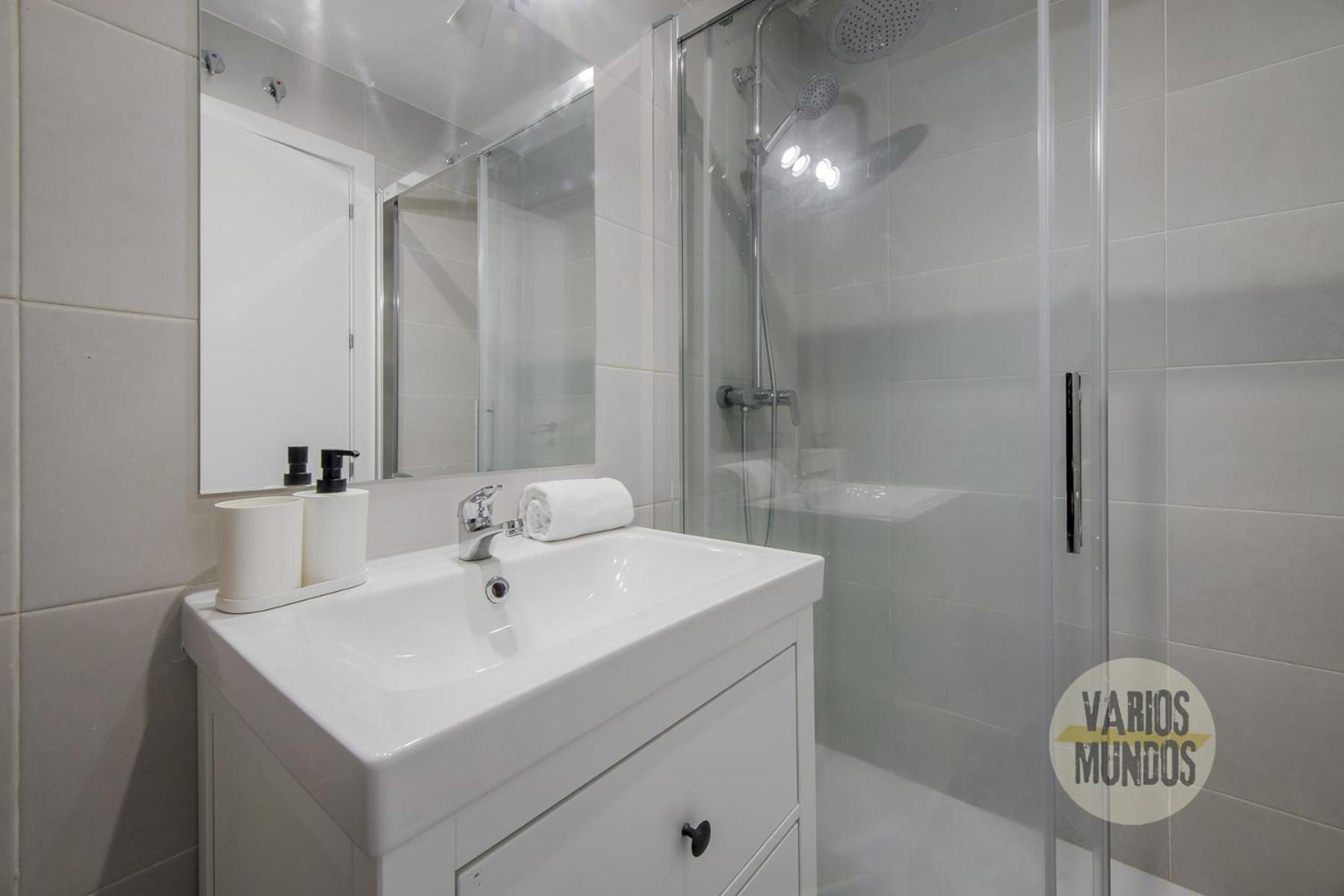 Cool Apt Para 9Pax En Plena Plaza De Chueca Мадрид Екстериор снимка